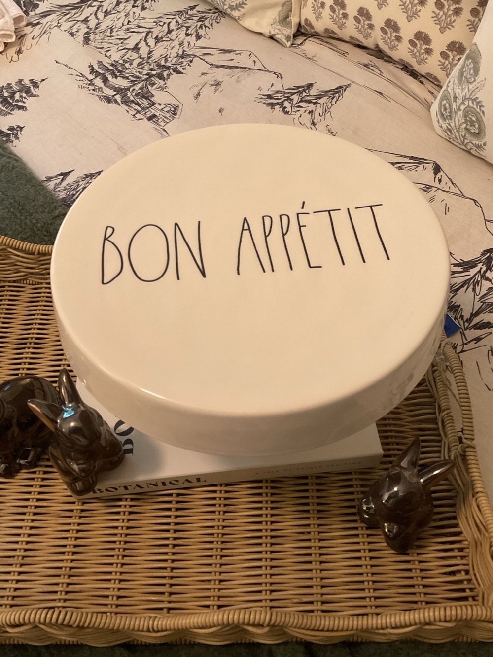 Rae Dunn BON APPÉTIT Pedestal Cake Stand - Picture 3 of 9